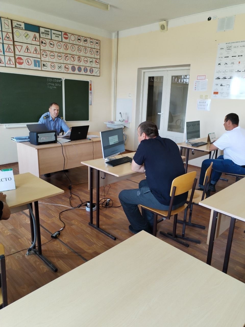ЭКЗАМЕН  В ПЕРЕЛЮБСКОМ  АГРАРНОМ ТЕХНИКУМЕ